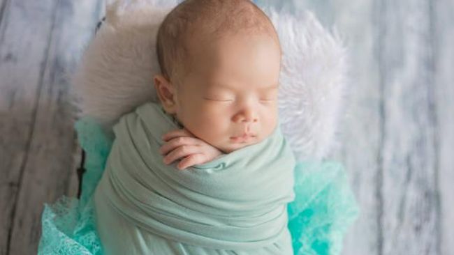 25 Nama Bayi Laki Laki Yang Mencerminkan Sifat Ceria Seperti Musim Panas