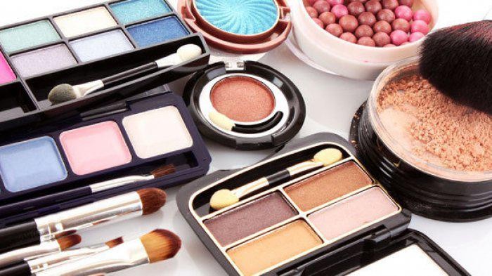 Hati-hati, Inilah Bahaya Menggunakan Makeup Kedaluwarsa