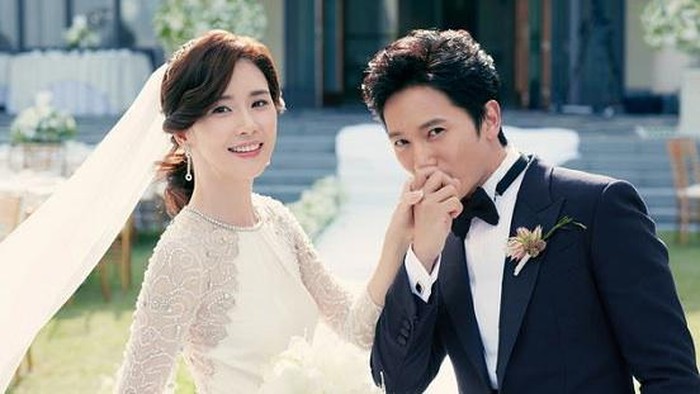Hubungan 5 Pasangan Artis Korea Ini Ternyata Akibat Cinlok, Lho! Hubungan 5 Pasangan Artis Korea Ini Ternyata Akibat Cinlok, Lho!
