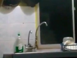Hii..! 5 Orang Ini Diganggu Makhluk Halus Saat Sedang Masak di Dapur