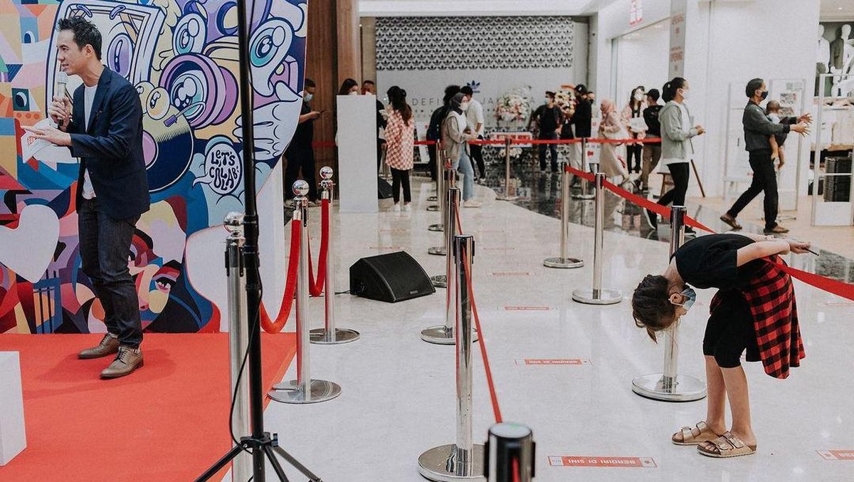 Daniel Mananta baru-baru ini memperlihatkan momen kebersamaannya dengan sang anak yang selama ini jarang diperlihatkan&period; Yuk intip beberapa momen kebersamaan Daniel dan sang anak&excl;