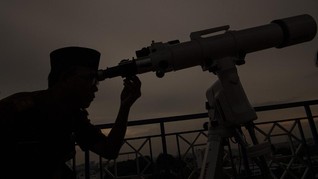 Hilal Tak Tampak, Puasa Ramadan Tahun Ini Genap 30 Hari