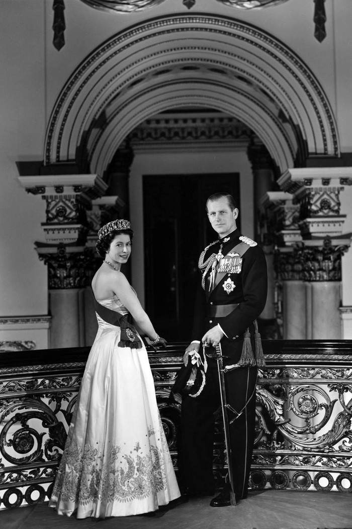 Queen Elizabeth II dan Prince Philip of Greece and Denmark tahun 1958. Foto: tatler.com