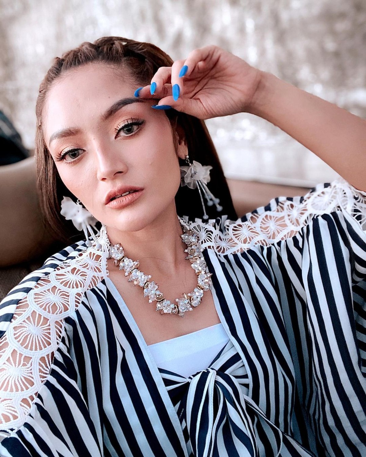 Siti Badriah disebut Lesti Kejora sebagai penyanyi dangdut dengan suara paling jelek&period; Berikut ini potret Siti Badriah&excl;