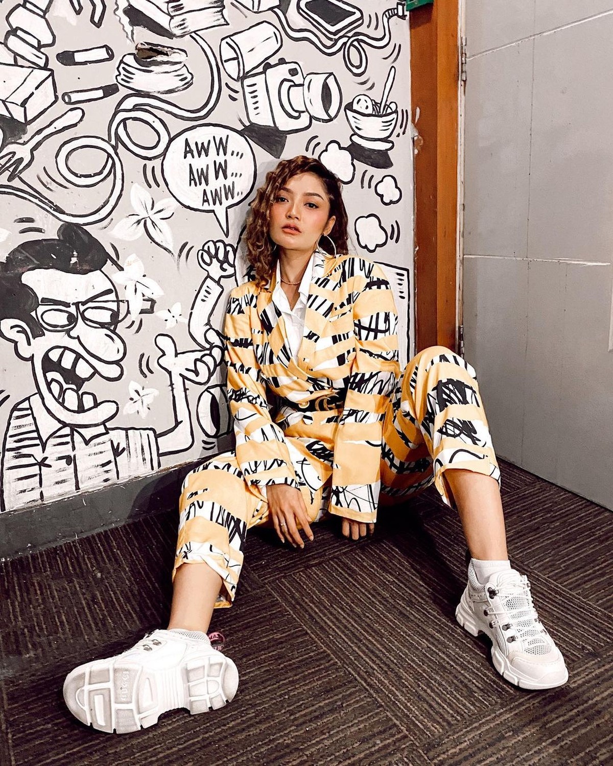 Siti Badriah disebut Lesti Kejora sebagai penyanyi dangdut dengan suara paling jelek&period; Berikut ini potret Siti Badriah&excl;