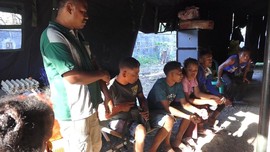 VIDEO: Kondisi Pengungsi Pasca Badai Seroja di Kupang
