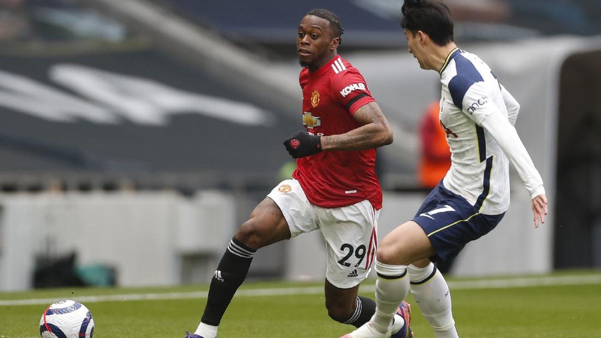 FOTO: Manchester United Mengamuk, Tottenham Bertekuk Lutut