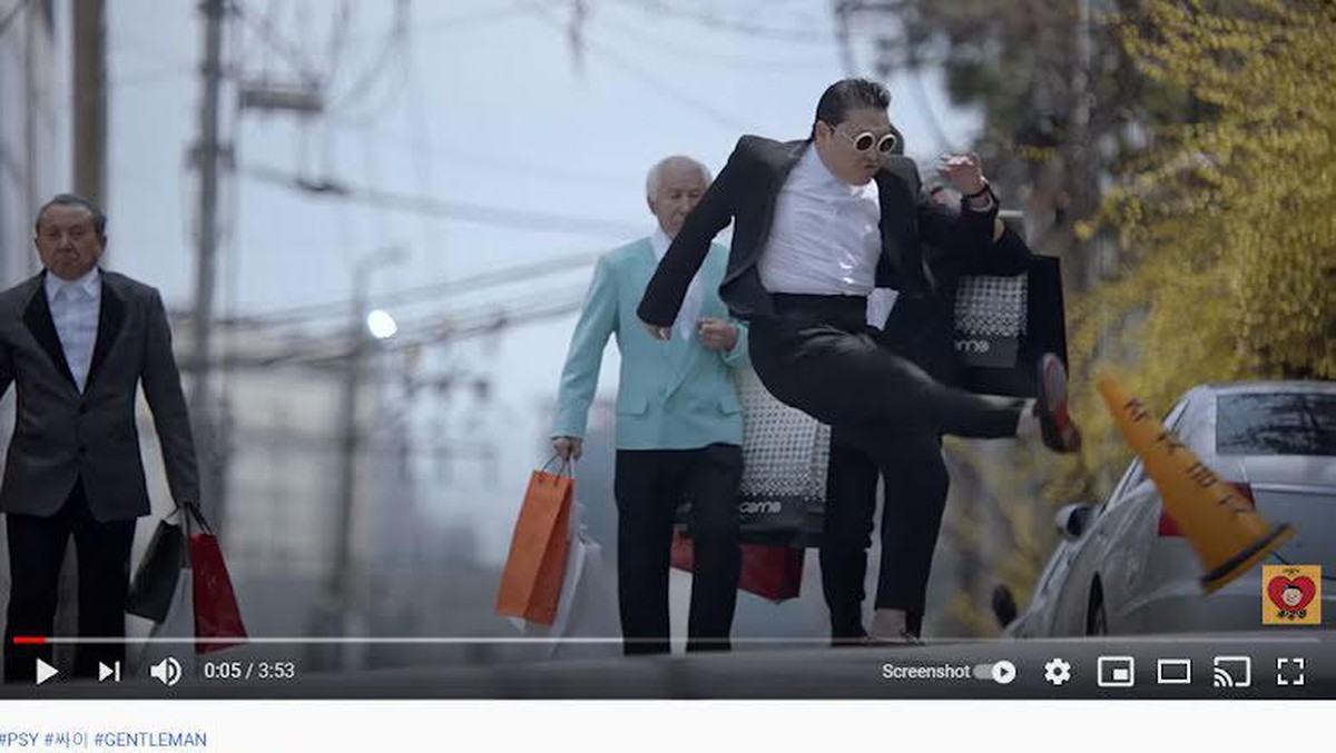 Ada 8 video musik K-Pop yang masuk kedalam Klub Miliaran Penayangan YouTube eksklusif situs&period; Yuk simak MV apa saja&excl;