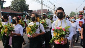 Aksi Bisu, Warga Myanmar Batalkan Ritual Cuci Patung Buddha