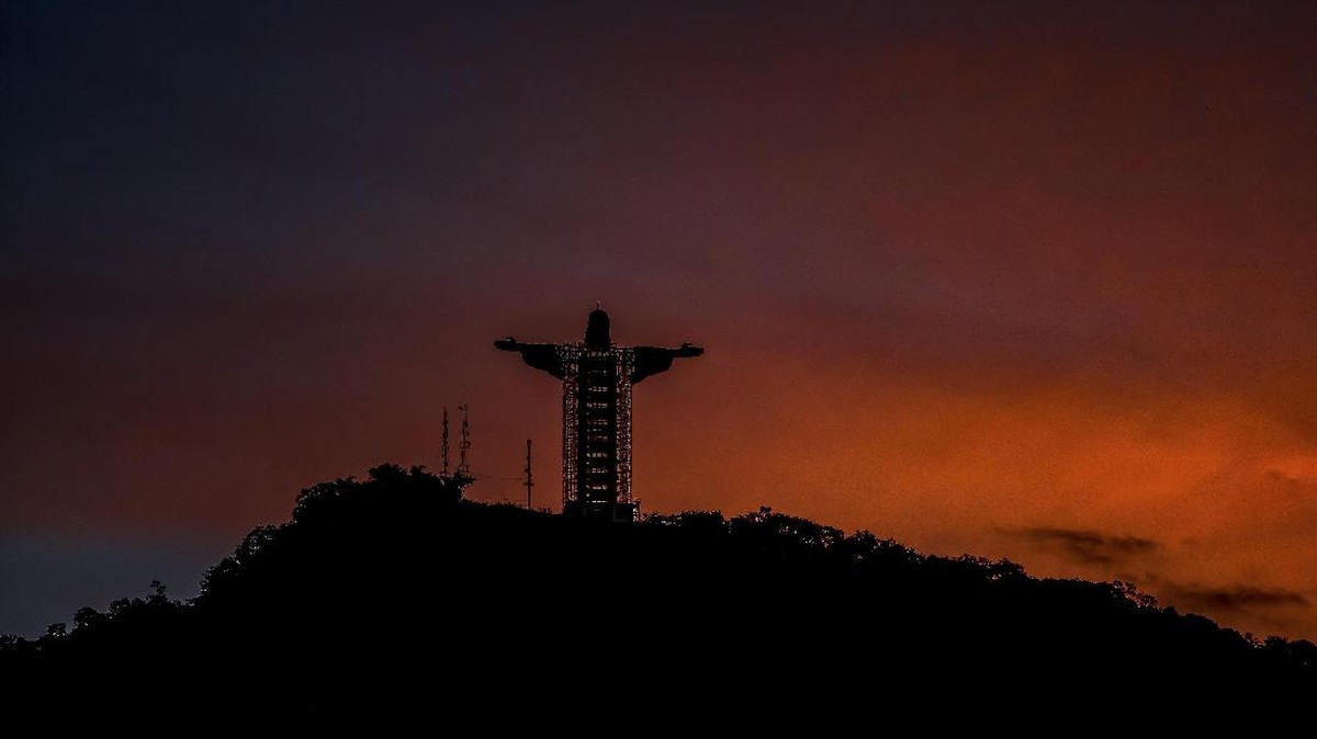 FOTO: Brasil Bangun Patung Kristus Raksasa Baru