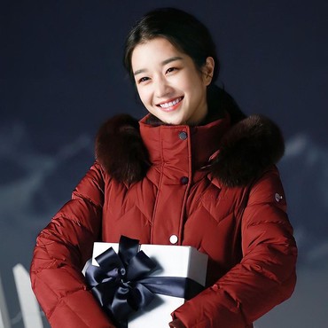 Beredar Foto Masa Lalu Seo Ye Ji, Kecantikan Natural Diduga Hasil Oplas