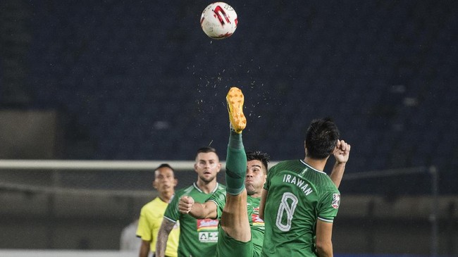 PSS memiliki tuah bertanding pada bulan Ramadan jelang melawan Persib Bandung pada leg pertama semifinal Piala Menpora 2021.