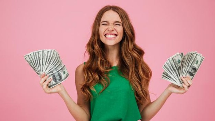 Ingin Hidup Tenang? Simak 5 Manfaat Punya Passive Income, Salah Satunya Bisa Pensiun Dini Lho!