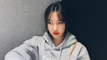 Reaksi Sejuk Yuju GFriend Lihat Fotonya Diedit Pakai Kerudung & Hijab