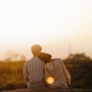 4 Tanda-Tanda Pacar Posesif, Teruskan atau Sudahi?