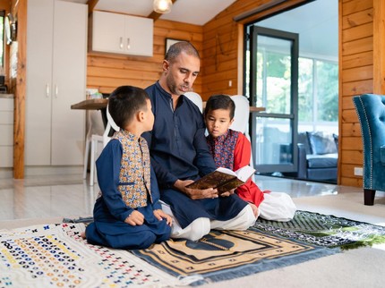 10 Nasihat untuk Anak dari Luqman Al Hakim, Orang Biasa yang Namanya Diabadikan Alquran