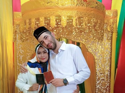 Gadis Aceh Dinikahi Polisi Turki yang Baru Dikenal di FB, Kabarnya Kini