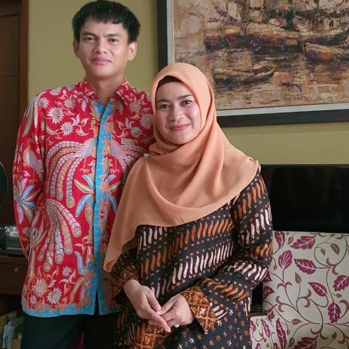 <p>Ikke dan Karlie hanya butuh waktu tiga bulan untuk saling mengenal satu sama lain dan memutuskan menikah. (Foto: Instagram @karliefu_)</p>