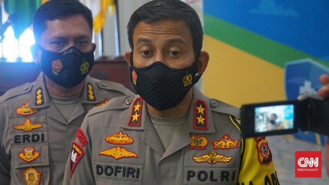 Kapolri Jenderal Listyo Sigit Prabowo resmi melantik Komjen Ahmad Dofiri menjadi Inspektur Pengawasan Umum (Irwasum) Polri.