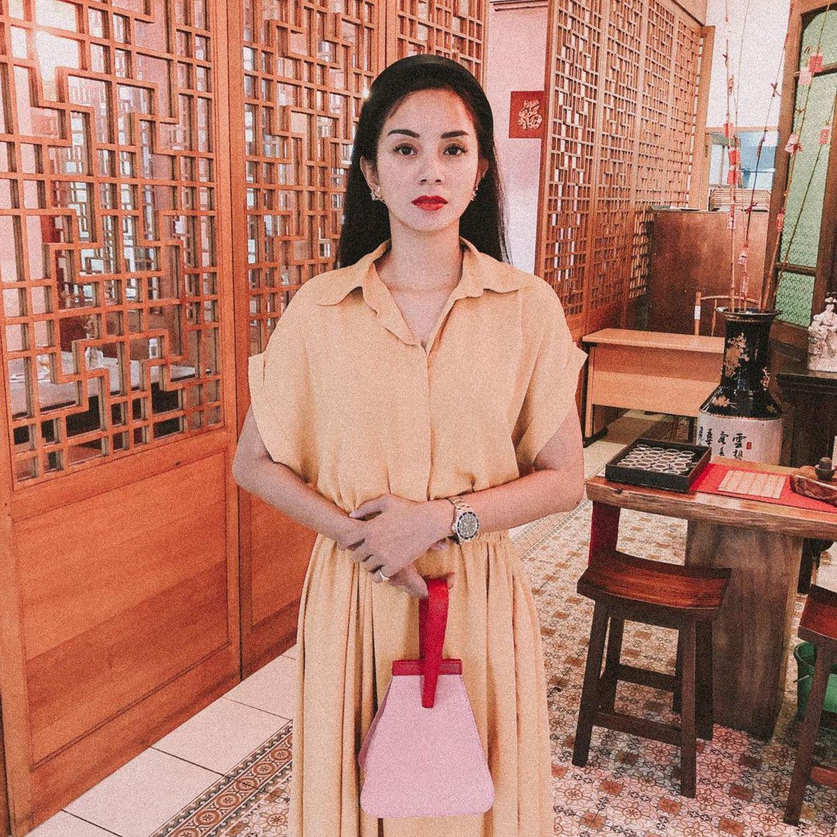 Kirana Larasati dijodoh-jodohkan dengan Gading Marten&period; Yuk kita intip si manis Kirana ini&excl;