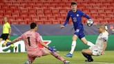 FOTO: Chelsea Lolos ke Semifinal Usai Singkirkan Porto Chelsea berhasil melangkah ke babak semifinal Liga Champions usai menyingkirkan Porto dengan agregat 2-1 pada babak perempat final.