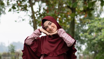 TANGGAPAN NADYA MUSTIKA SOAL LESTI