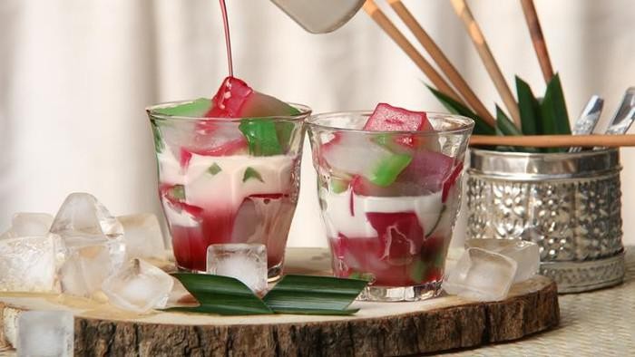 Takjil Paling Enak dan Laris, Bikin Sendiri di Rumah Yuk!