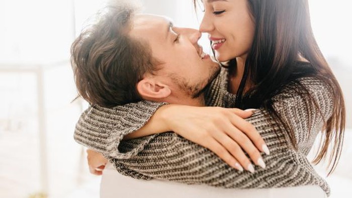 Bercinta Bikin Kulit Glowing, Mitos atau Fakta?