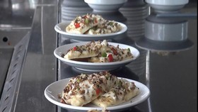 VIDEO: Manakish, Pizza ala Timur Tengah untuk Buka Puasa