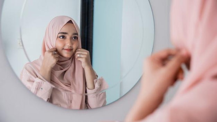 5 Kandungan Bahan Skincare untuk Menghidrasi Kulit Selama Puasa