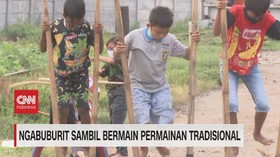 VIDEO: Habiskan Sore Jelang Buka Main Dolanan Anak