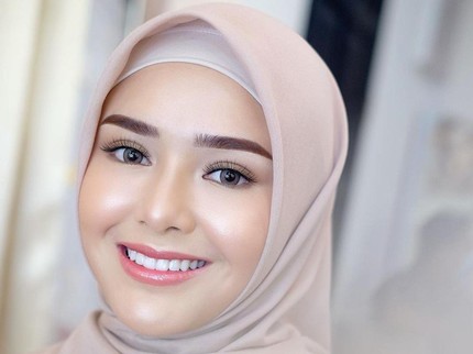 4 Penyebab Amanda Manopo Dikira Mualaf, Terbaru Tulis Ayat Al-Qur'an