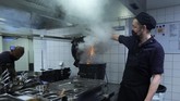 FOTO: Kenikmatan Burger ala Koki Michelin Seharga Rp200 Ribu Hotel mewah di Amsterdam Waldorf Astoria dengan dua koki Michelin star dan kamar seharga US$700 atau Rp10 juta per malam, kini punya menu yang lebih terjangkau.