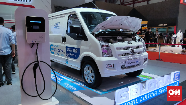 Minibus Listrik DFSK Asal China Dijual Mulai Rp480 Juta Ada dua tipe Gelora E diluncurkan di IIMS 2021, yakni blind van dengan harga Rp480 juta - Rp 490 juta dan minibus Rp510 juta - Rp520 juta.
