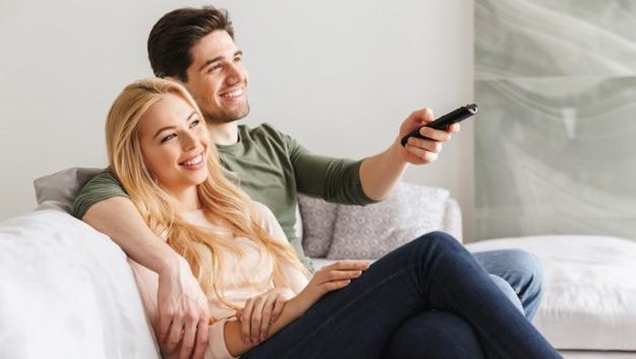 Suguhkan Cerita Manis, 5 Film Romantis Indonesia Ini akan Sangat Pas Ditonton Saat Valentine Tiba!