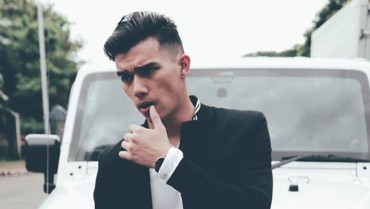 img-title Bulan Puasa Positif Ganja, Jeff Smith Ditangkap Saat Kongkow di JakSel