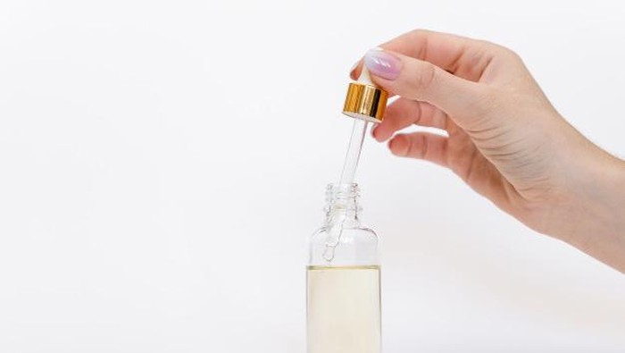 Kupat Tuntas Manfaat Hyaluronic Acid dalam Skincare! Kupat Tuntas Manfaat Hyaluronic Acid dalam Skincare!