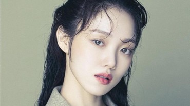 img-title Lee Sung Kyung Bakal Comeback di Drama Korea Terbaru
