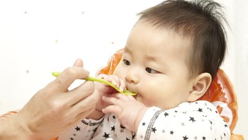 DAMPAK BAYI KONSUMSI MAKANAN SERAT TINGGI