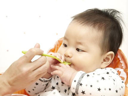 13 Resep Makanan Bayi 6 Bulan untuk Kecerdasan Otak, Bergizi dan Enak