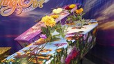FOTO: Warna-warni Peti Mati, Seni di Pemakaman Selandia Baru Umumnya, peti mati memiliki warna netral seperti hitam, putih, serta coklat. Namun di Selandia Baru, peti mati dibuat warna-warni untuk menutupi kesedihan.
