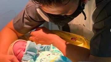 RIZKI DA INGIN BANTU RAWAT ANAK DI BANDUNG, TEMANI NADYA MUSTIKA