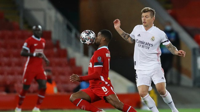 Pertandingan Liverpool melawan Real Madrid berakhir dengan skor 0-0 pada leg kedua babak perempat final Liga Champions di Anfield, Kamis (15/4) dini hari.