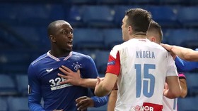 Bek Slavia Praha Diskors 10 Pertandingan karena Rasisme