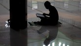 FOTO: Tekun Tadarus Al-Quran di Bulan Ramadan Bulan Ramadan menjadi momen untuk memperbanyak amalan, termasuk ketekunan menjalani tadarus Al-Qur'an.
