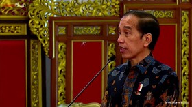 VIDEO: Jokowi Harap UMKM Terlibat Industri Otomotif