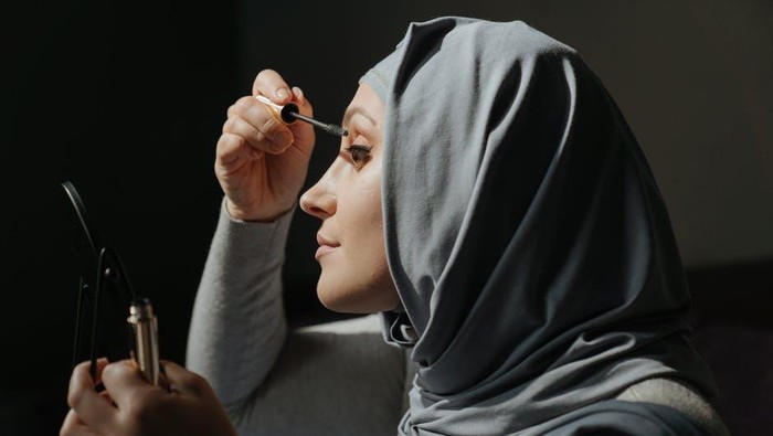 Wajah Kering dan Kusam? Ini Tips dan Trik Tetap Cantik Saat Puasa Ramadan