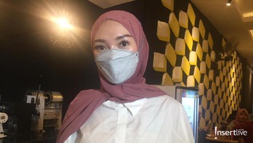 Beri ASI Eksklusif, Zaskia Gotik Rela Tolak Job Manggung