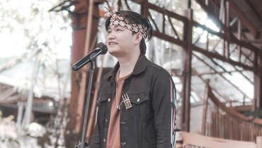 img-title Lirik Lagu Sampai Tutup Usia - Angga Candra