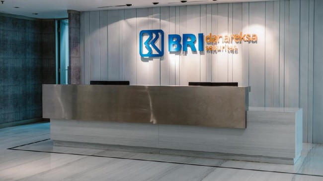 Melalui BRI Danareksa Sekuritas, BRI Group gencar melakukan penetrasi yang menyasar generasi muda untuk melek investasi di pasar modal.